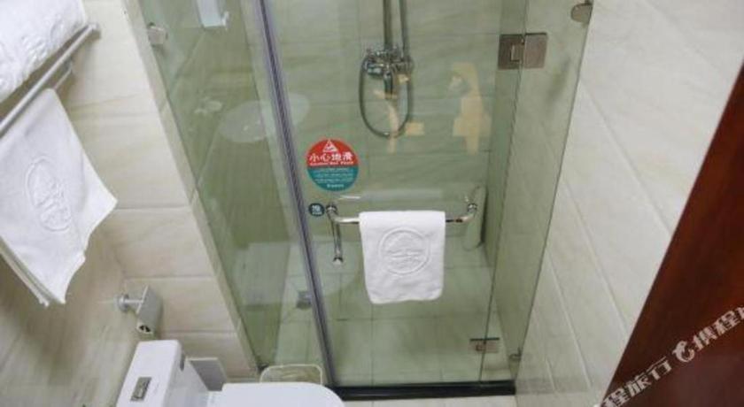 Greentree Inn Bole Wanxianghui Express Hotel Экстерьер фото
