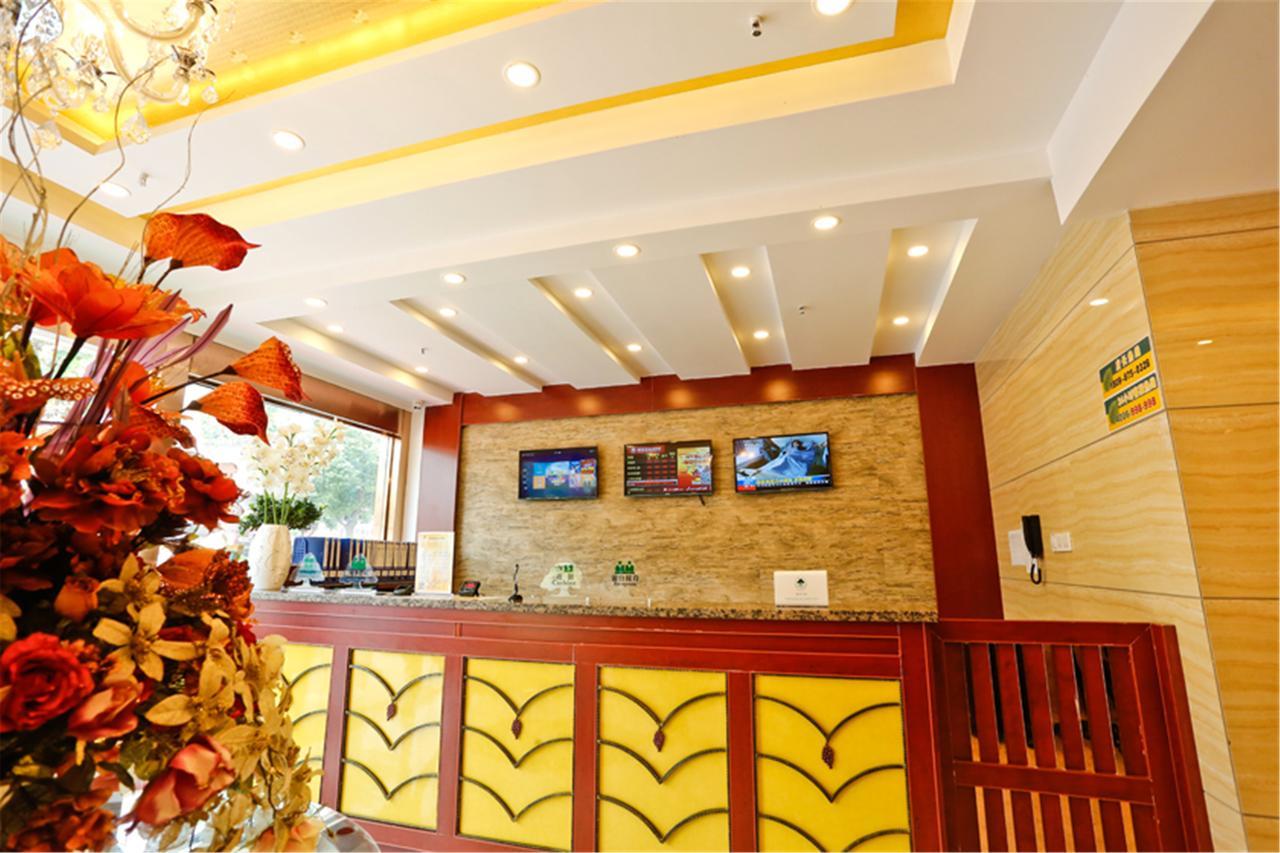 Greentree Inn Bole Wanxianghui Express Hotel Экстерьер фото